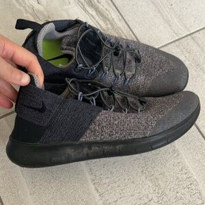 NIKE Blue Knit Runners Size 8